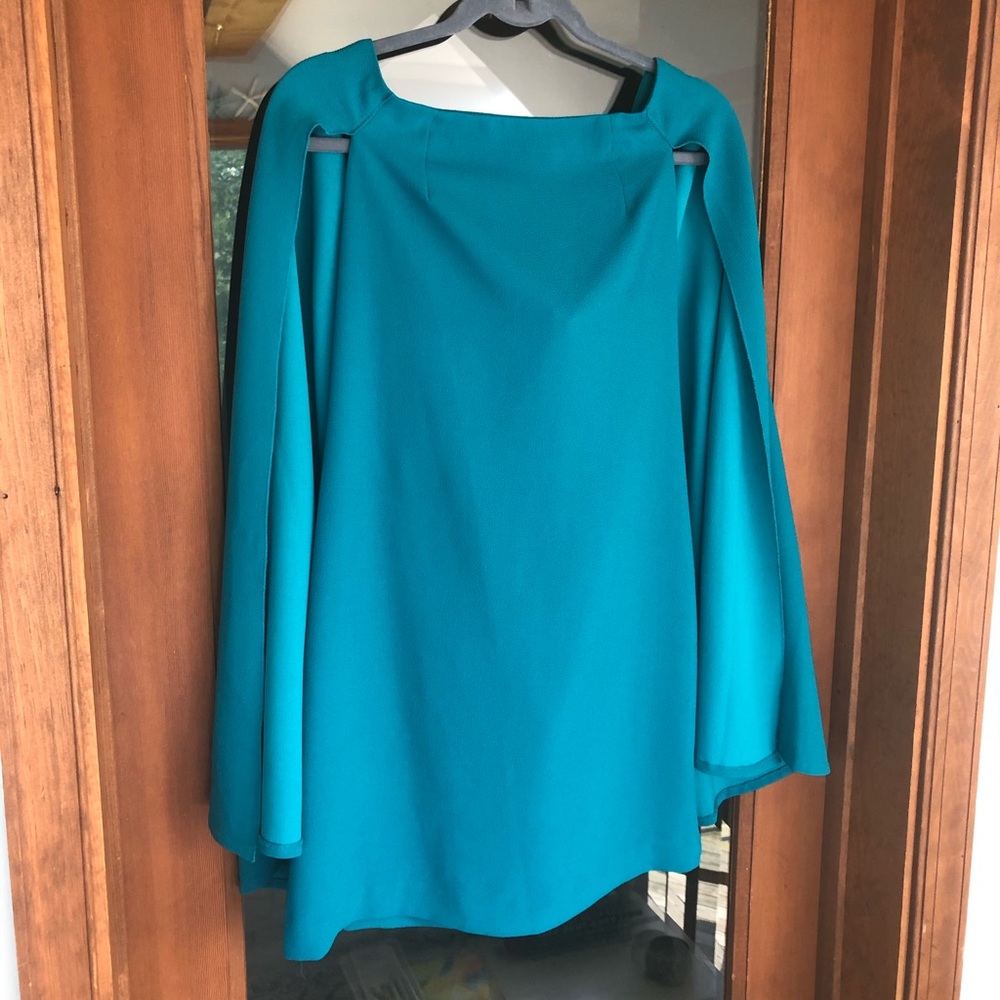 Trina Turk Sculpture dress NWT